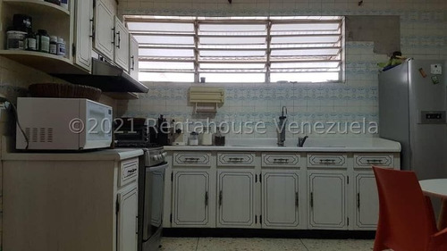 Imagen 14 de 24 de Gustavo Zavala Rentahouse 22-8439