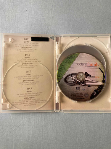 Modern Family / First Season Dvd X4 Set (Usado)