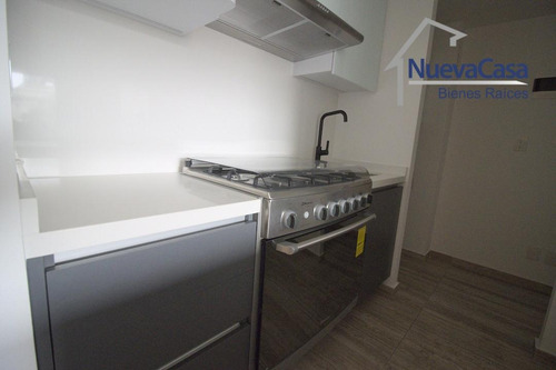 Estrena! Departamento A La Venta, Ubicado Sobre Universidad, Col. Del Valle.