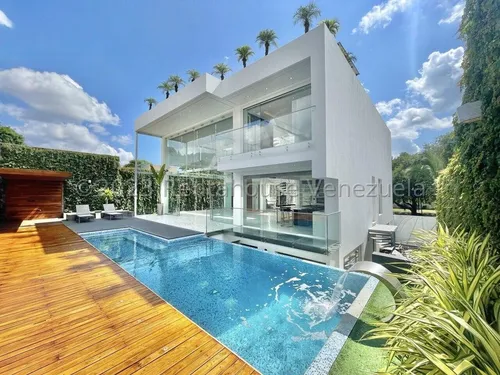 Casa En Venta La Floresta Lp