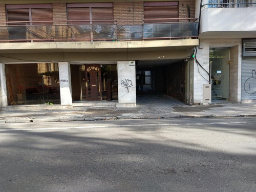 Venta- Cochera 12 M2 - Centro, Rosario.