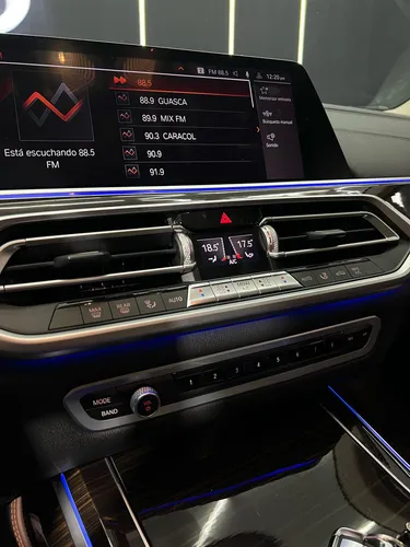 BMW X7 3.0 Xdrive 40i Pure Excelence