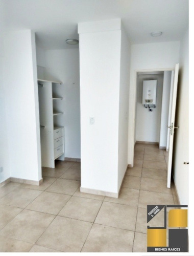 Imagen 13 de 13 de Departamento En Venta En Valentin Alsina