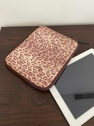 Funda Para iPad Apple Icase Lucky Brand