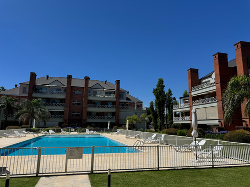 Venta Departamento 2 Ambientes En Tortugas I