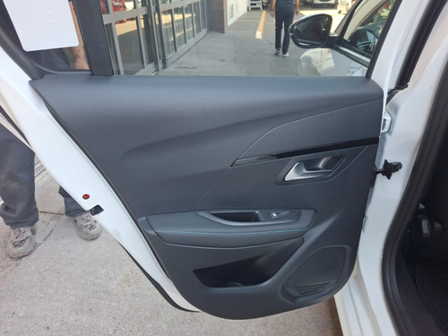 Peugeot 2008 5p Allure L3/1.2/T Aut