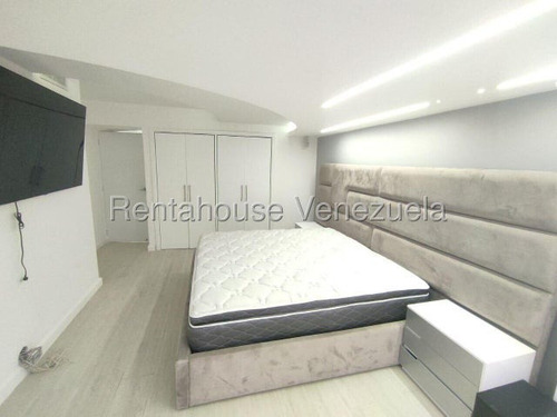 Apartamento En Venta,el Rosal Mls #26-56 Sc