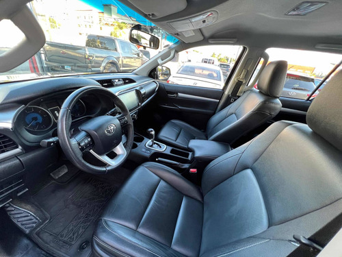 Imagen 7 de 12 de Toyota Hilux Hilux