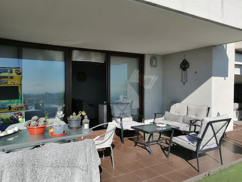 Departamento En Venta De 3 Dorm 2 Est + 1 Bod. En La Flo