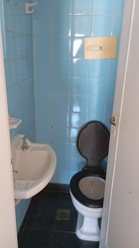 Alquiler 2 Dormitorios + Escritorio Y Toilette Seguridad 24h. Av La Plata 150