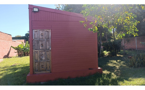Vendo O Permuto Con Mejoras Terreno Zona Thomas Guido Y Centenario(negociable)