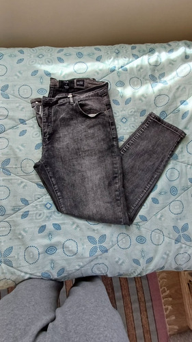 Jeans De Hombre Marca Ellus, Talla 50