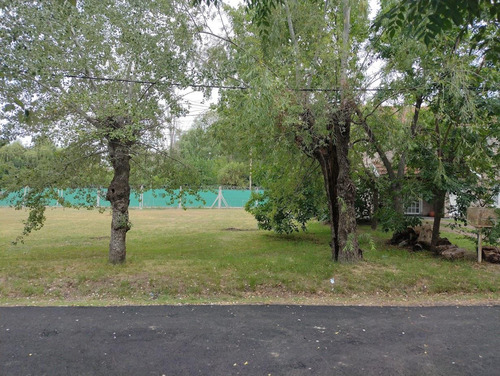 Lote Con Escritura En Las Brisas Country Club, Pilar