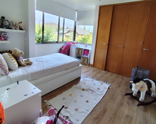 Casa Arriendo En Condominio Los Monjes/ 5 Dorm./lb
