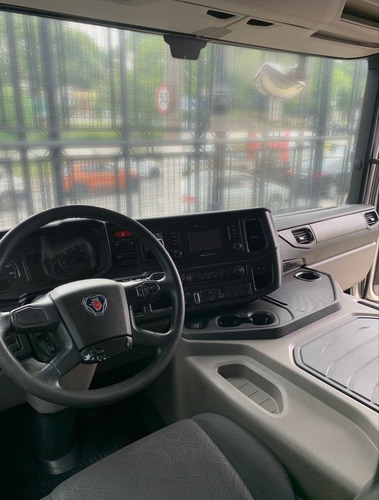 Scania P320 B 8x2 Bitruck 2019 Baú Sider 11 Metros Impecável