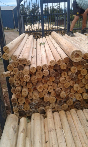 Imagen 2 de 3 de Postes Polines Madera Pino Sin Curar 2,60mt