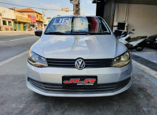 Imagem 2 de 7 de Volkswagen Voyage 2016 1.6 Msi Trendline Total Flex 4p