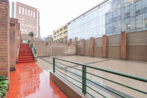Edificio Mapocho (1 Est. 1 Bod.) Piso 5