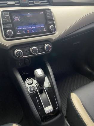 Imagem 10 de 13 de Nissan Versa 1.6 16v Flex Advance Xtronic