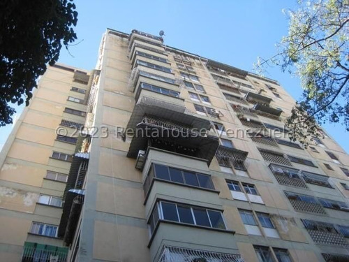 Apartamento En Venta Libertador El Paraíso Mls #23-29760 Jose Luis