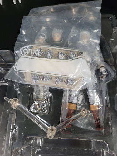 Figma 138 - Griffith & Guts (Usado)
