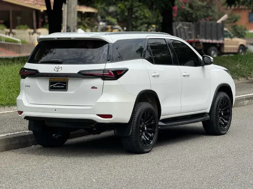 Toyota Fortuner 2.7l