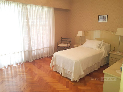Imagen 12 de 18 de Departamento En Venta 4 Ambientes Mart.-vias/libert.