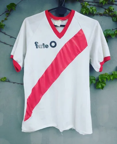 Camiseta de river fate hotsell
