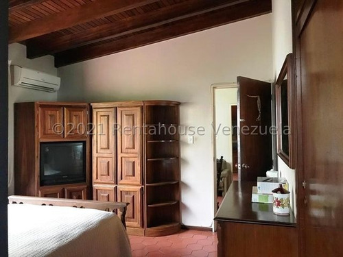 Imagen 17 de 30 de Santa Paula Mls# 22-11473 Wendy Marrero 0424-1275714/ 0426-5178744