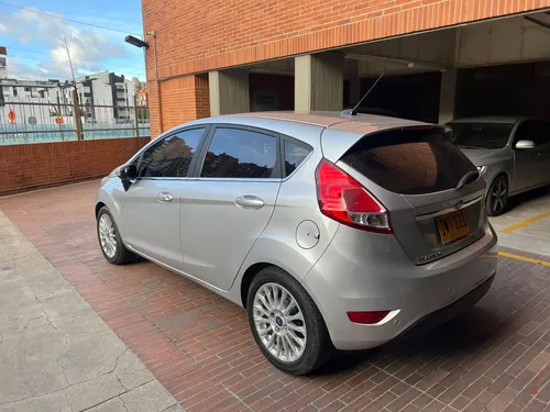 Ford Fiesta 1.6 Hatchback Titanium
