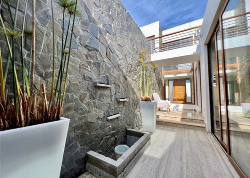Vende Dueño: Casa De Lujo- Piscina, Jacuzzi Y 7 Habitaciones