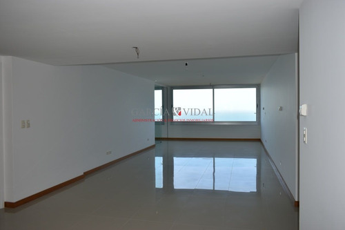 Imagen 7 de 25 de Venta 3 Dormitorios Departamento Tiburón 3 - Playa Brava