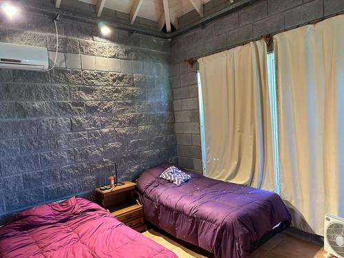 Casa En Venta - 2 Dormitorios 2 Baños - 1.400mts2 - General Rodríguez