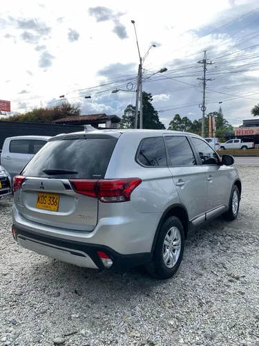 Mitsubishi Outlander 2.4 Kaiteki