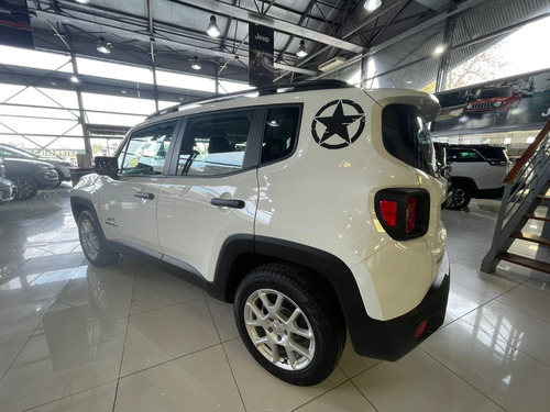 Imagen 5 de 13 de Jeep Renegade Sport At