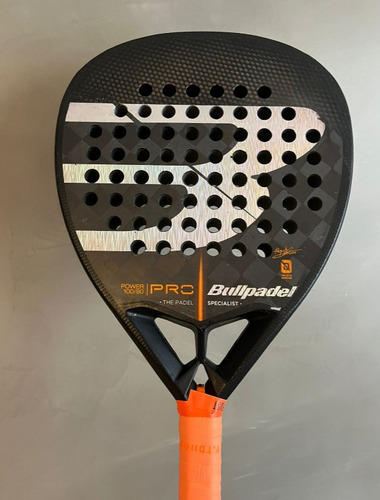 Paleta Bullpadel Hack 03 Reparada - Ganga Padel Negro