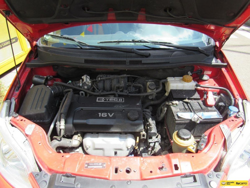 Imagen 19 de 25 de Chevrolet Aveo Emotion 1.6 Transformer