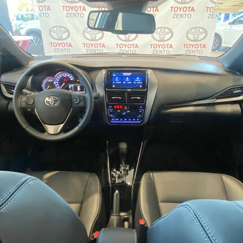 Imagen 12 de 13 de Toyota Yaris 1.5 107cv Xls Cvt 5 P