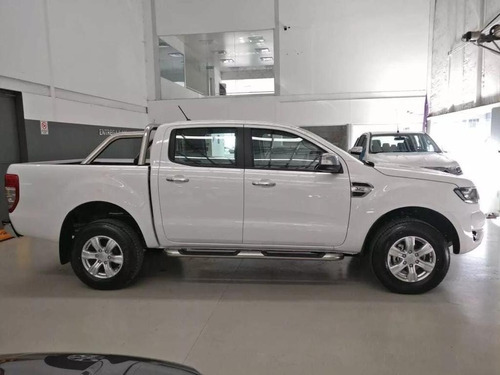Imagen 3 de 17 de Ford Ranger Xlt 4x2 At Pv