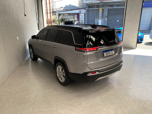 Jeep Commander 1.3 Longitude 5L Turbo Flex Aut. (T270) 5P