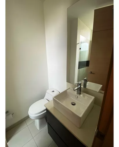 Apartamento Con Vista 360° Los Balsos-poblado