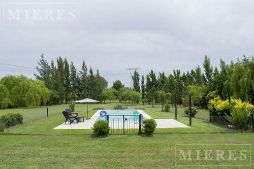 Imagen 29 de 30 de Lindisima Casa En Venta Con Vista Al Lago En Chacras De La Cruz