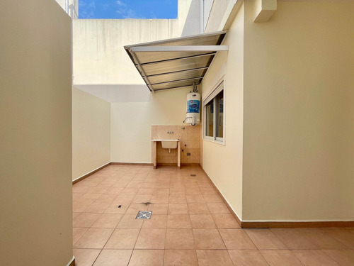 Imagen 20 de 24 de Venta Depto 2 Amb - V.luro C/patio- Bajas Expensas