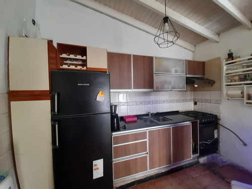 Imagen 5 de 10 de Casa En Venta Cond En Ituzaingo Norte