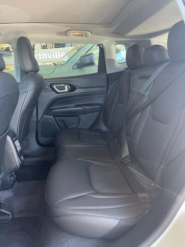 Imagen 12 de 16 de Jeep Compass Limited