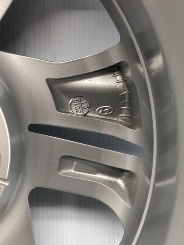 Rin 16 Original Hyundai Elantra 2019, 2020, 2021, 2022, 2023 Powder Coating Silver (Usado)