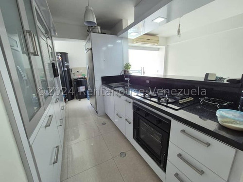 Jean Pavon Tiene Bello Apartamento En Venta En El Oeste De Barquisimeto Lara 2 4 0 4 1