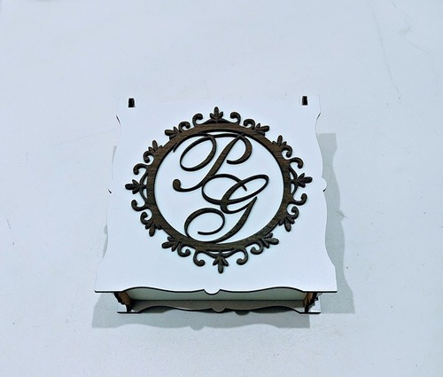 Imagem 8 de 8 de Kit 10 Caixas Casamento Lembrancinha Brasão Mdf - 12x12x5