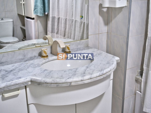Imagen 9 de 12 de Apartamento A La Venta - Brava