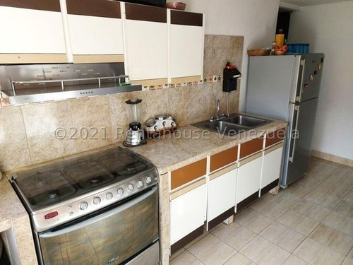 Imagen 12 de 16 de Apartamento En Venta Ud3 De Caricuao/ Cod. Flex: 22-10382